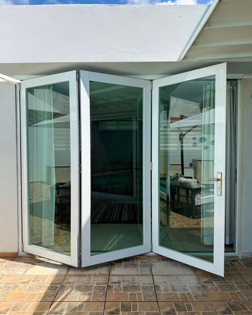 Multi-Fold-Doors-Puerto-Rico