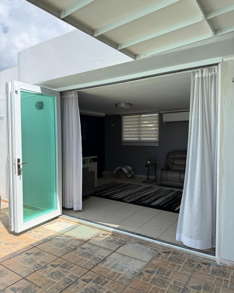 Multi-Fold-Doors-Puerto-Rico